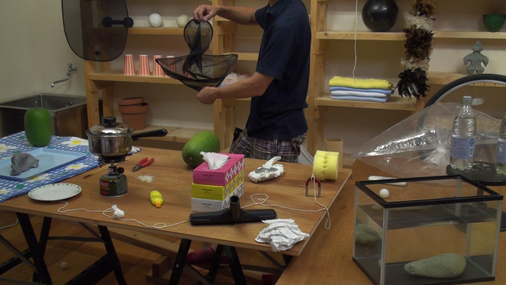 作品イメージ「2-9-1」17：44min 制作年：2010