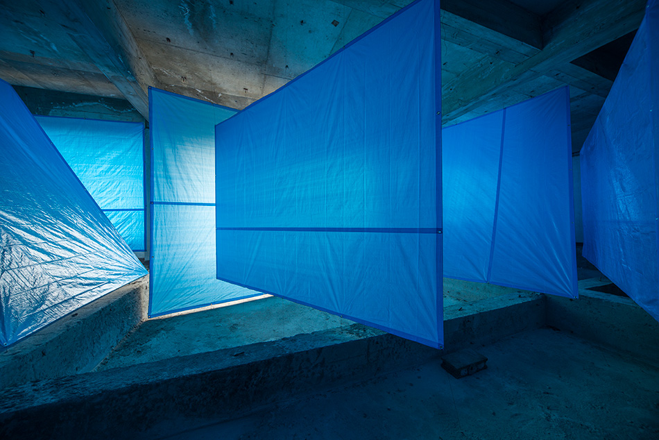 Shedes of Blue Sheets