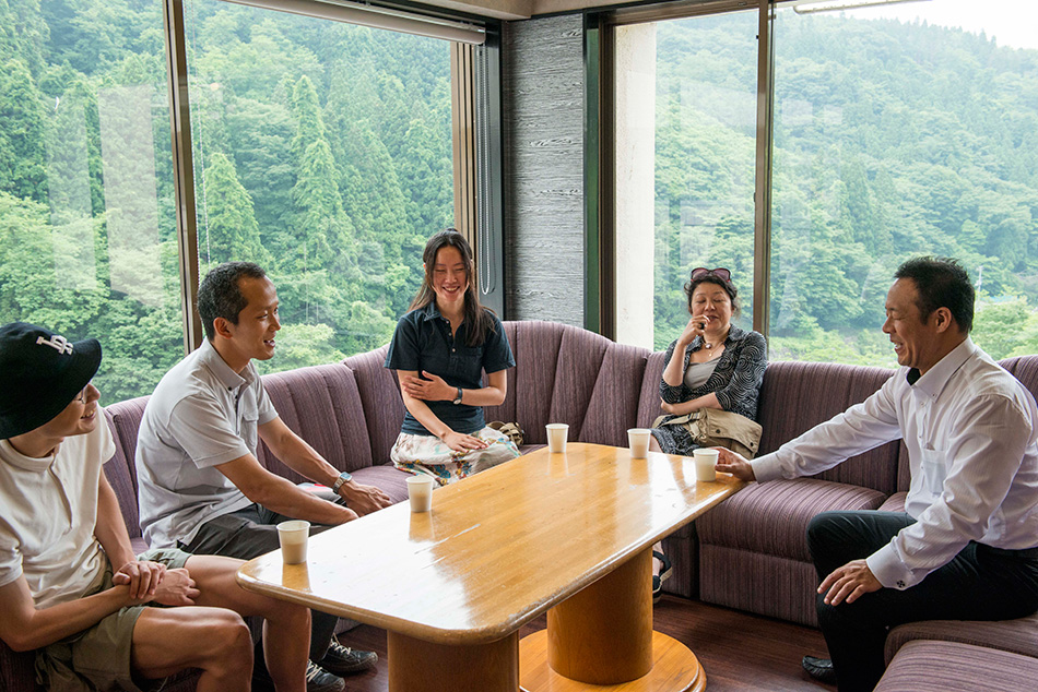 向瀧旅館で佐久間輝さんと